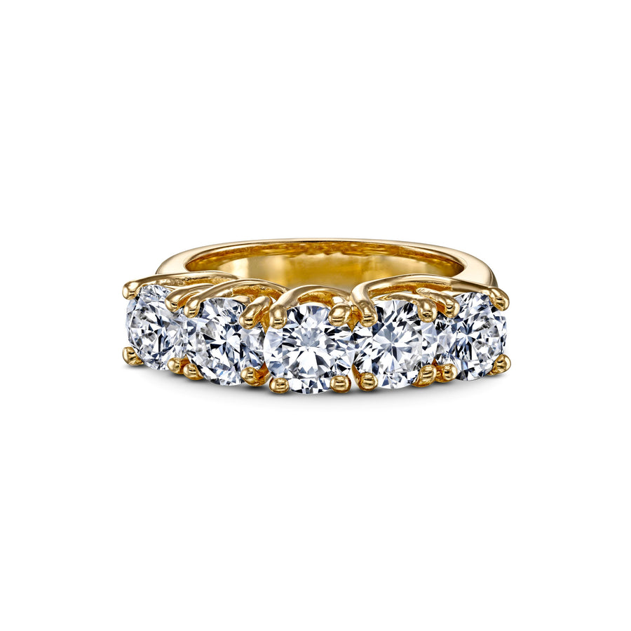 Round Diamond Anniversary Band in Yellow Gold