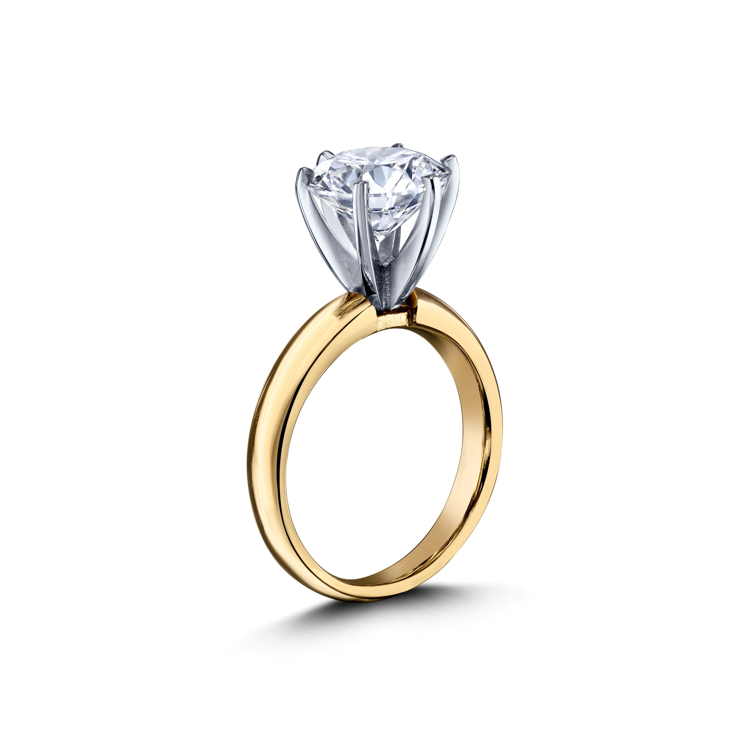 3.01 CT Round Brilliant Diamond Solitaire Ring in Yellow Gold