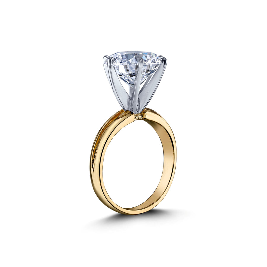 5.35 CT Round Brilliant Diamond Solitaire Ring in Yellow Gold